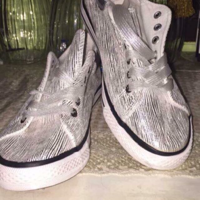 Sepatu Import Korea Women S Fashion Women S Shoes On Carousell
