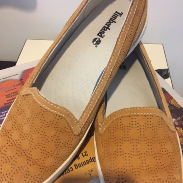 Timberland, Women's Fashion, Footwear, Boots on Carousell
