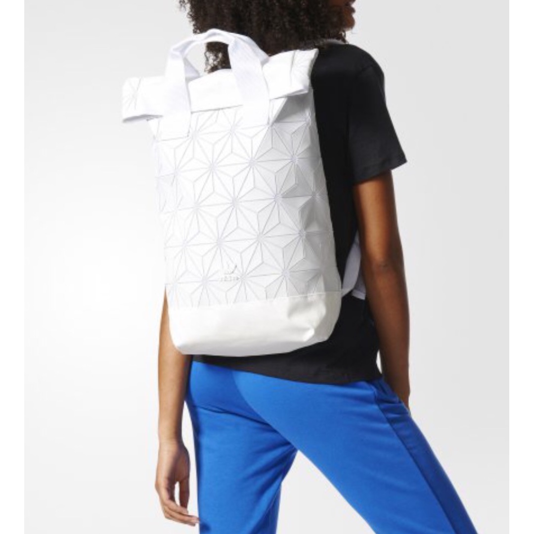 BN Adidas BJ9562 Roll Up 3D Backpack Blanc, Men's Fashion, Bags \u0026 Wallets  on Carousell