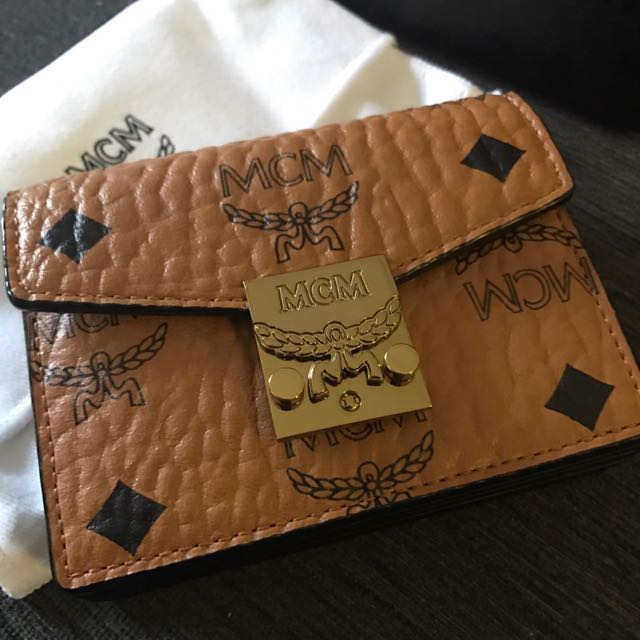 MCM Cardholder (PATRICIA VISETOS ACCORDION CARD HOLDER), Luxury, Bags ...