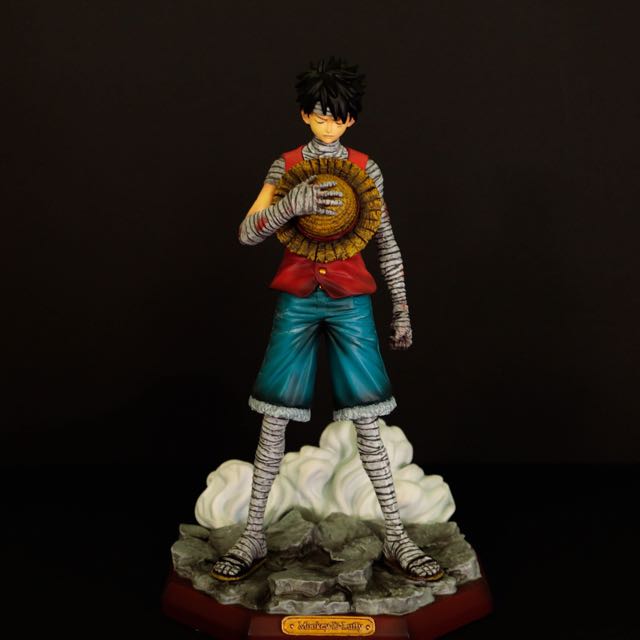 Luffy Resin Statue