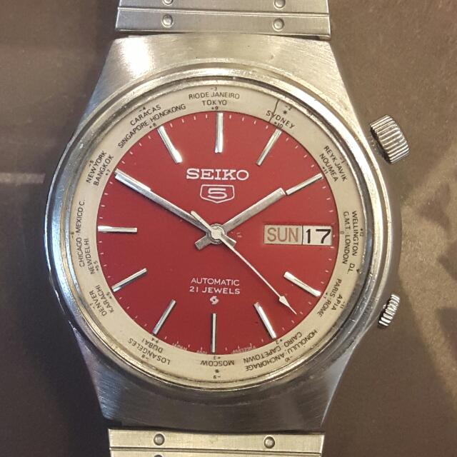 Seiko 5 world time hot sale