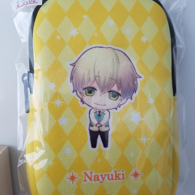Wallpaper Starmyu Phone Pouch Nayuki Toru Entertainment J Pop On Carousell Desktop Wallpaper