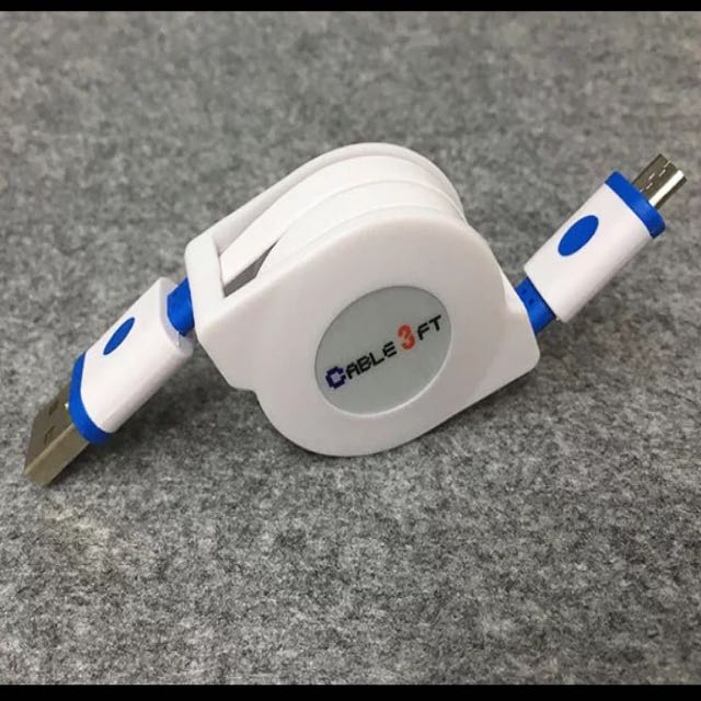 Data Cable (Android) (Category: Other Mobile & Gadget Accessories) located in Singapore. Submitted by moomintan (Listing ID 96873098, Image 1). Description: .