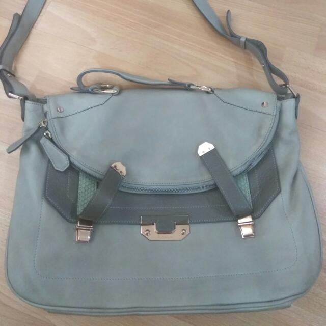 Bruno Magli Bag Made In Italy Women S Fashion Bags Wallets On Bruno Magli Bag Made In Italy Women S Fashion Bags Wallets On Carou