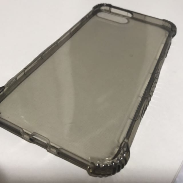 Iphone 7plus Casing (Category: Other Mobile & Gadget Accessories) located in Singapore. Submitted by elika26 (Listing ID 101417379, Image 2). Description: .
