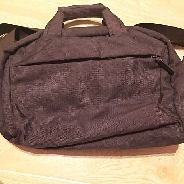 正品muji无印良品咖啡色旅行包/公事包/运动包, 名牌精品, 精品包包