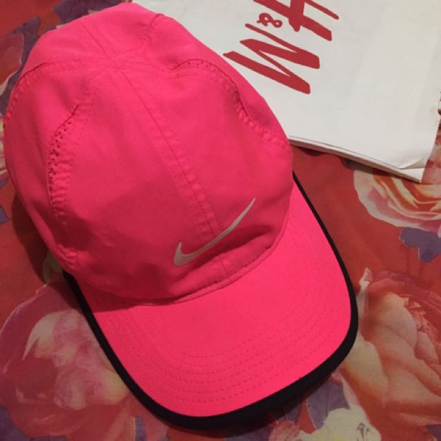 neon pink nike hat