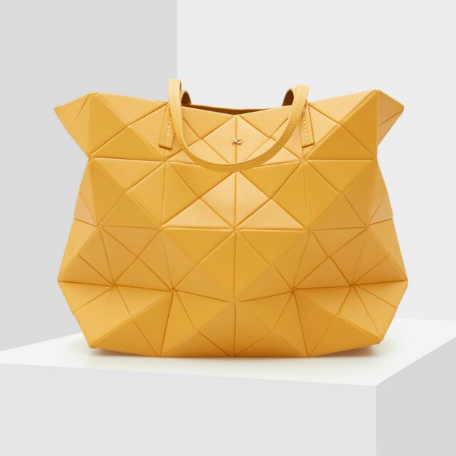 Purificacion Garcia Origami Shopping Bag, Women's Fashion, Bags ...