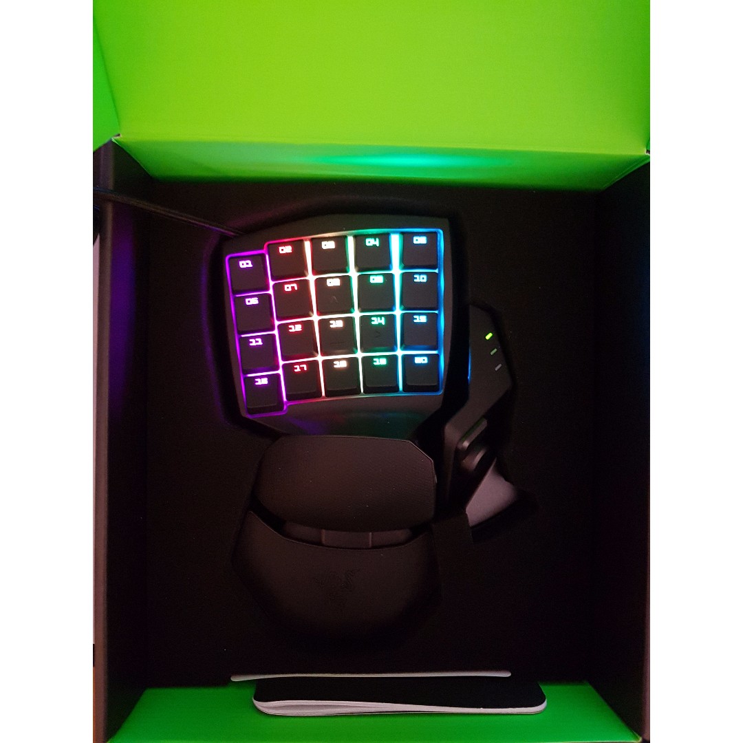 Razer Orbweaver Chroma Stealth (Razer Orange switches), Computers