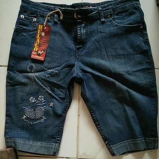 celana sedengkul 3/4