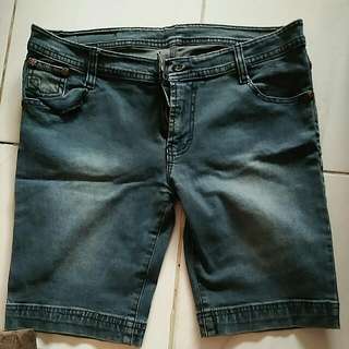 celana sedengkul 3/4