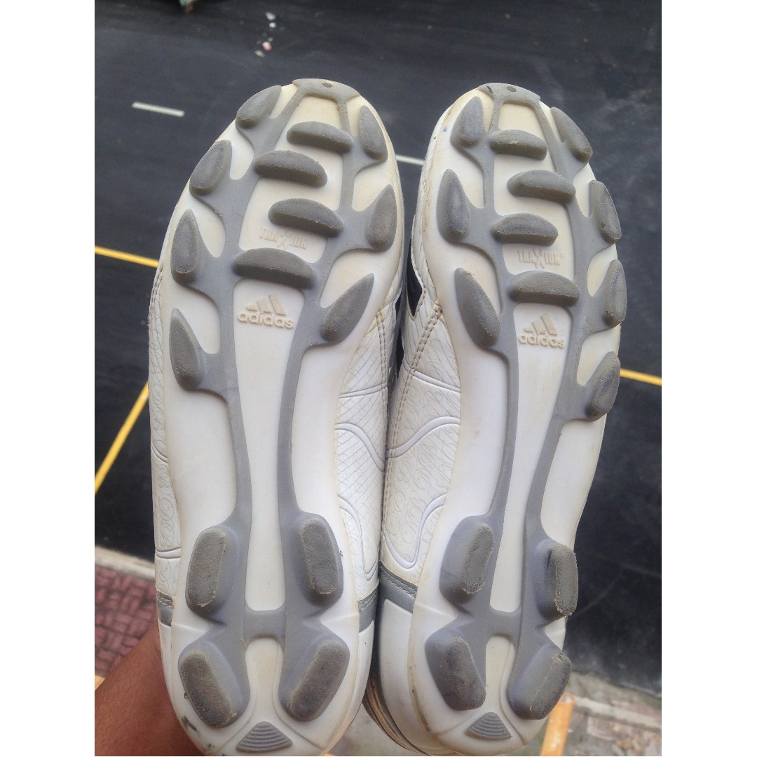 Db top football boots