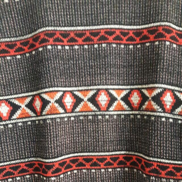 Forever 21 Aztec Long Sleeves Sweater/Sweatshirt (Category: Longsleeves) located in Manila. Submitted by jessekinkman (Listing ID 101606794, Image 3). Description: .