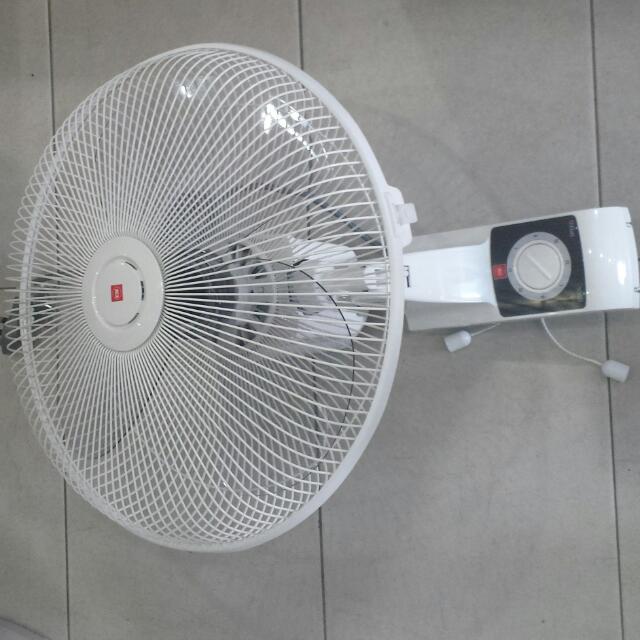 Kdk Wall Fan 16 Furniture Others On Carousell