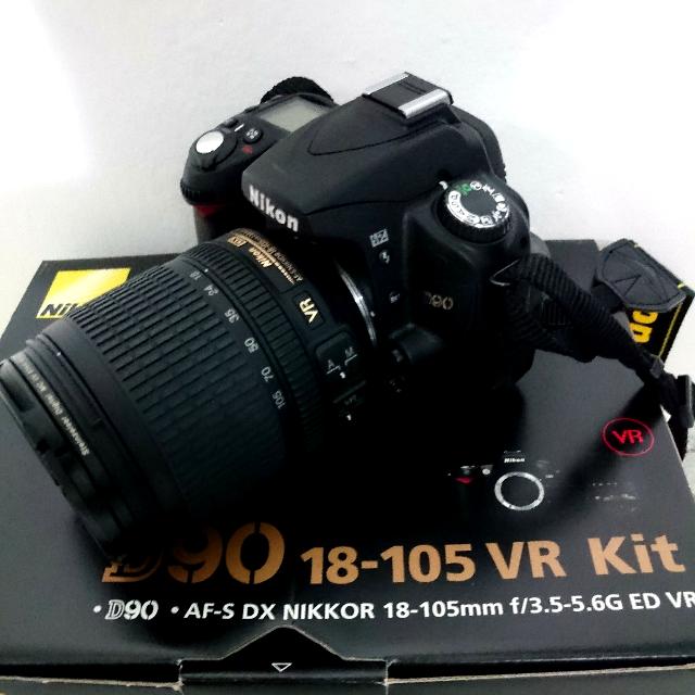 New] NIKON D90 Kit With NIKKOR AF-S DX 18-105 mm f/3.5-5.6G ED VR 