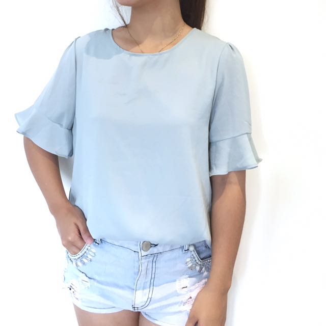 Pastel blue top, Women's Fashion, Tops, Blouses on Carousell
