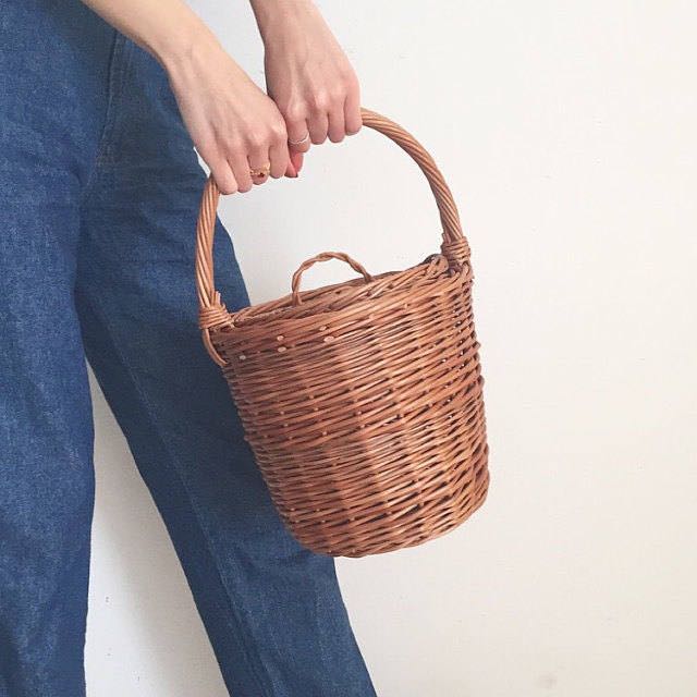 round rattan basket bag