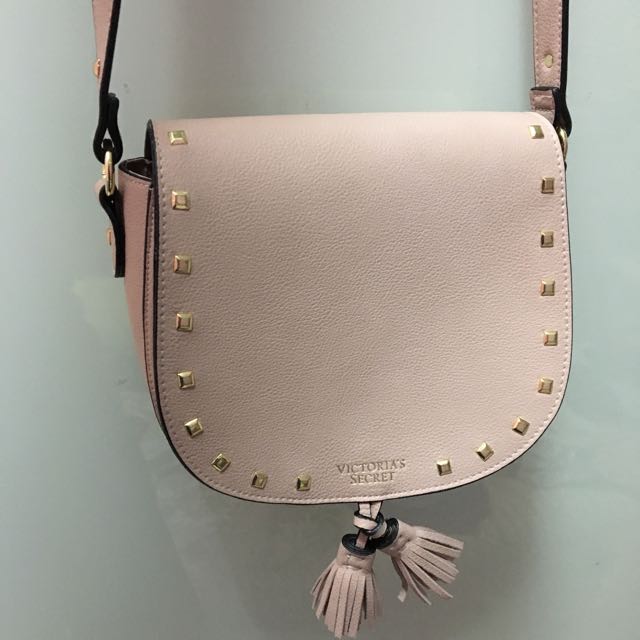 Victoria's Secret Sling bag, Women's Fashion, Bags & Wallets, Purses