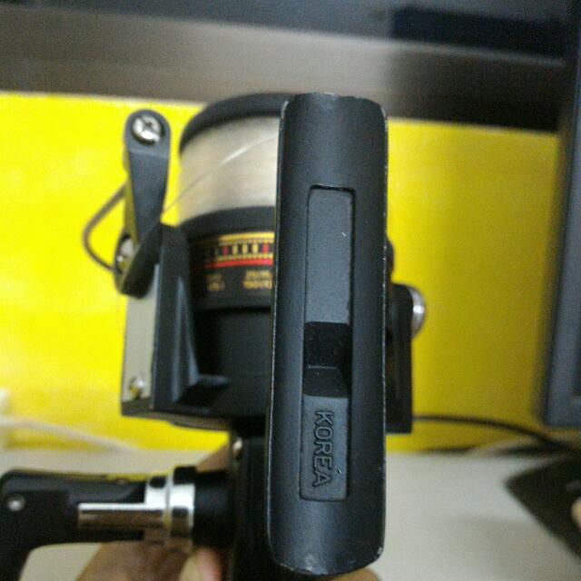 DAIWA AB4050 rear drag spinning reel, Sports Equipment, Fishing on