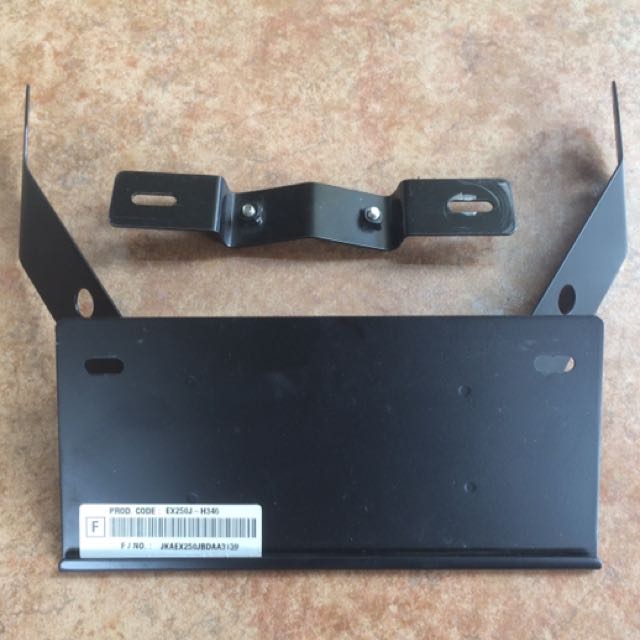 Dudukan Plat Nomor Ninja 250 Karburator Original Auto