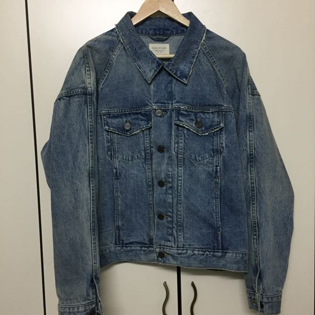 Fear Of God Denim Raglan Trucker Jacket S Men S Fashion Tops Sets Hoodies On Carousell