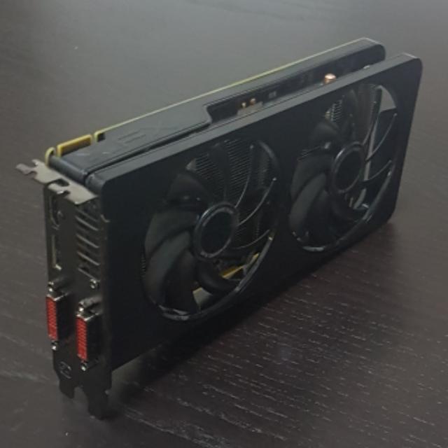 R9 270 xfx top