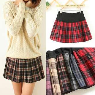 Red Pleated Checkered Skirt 