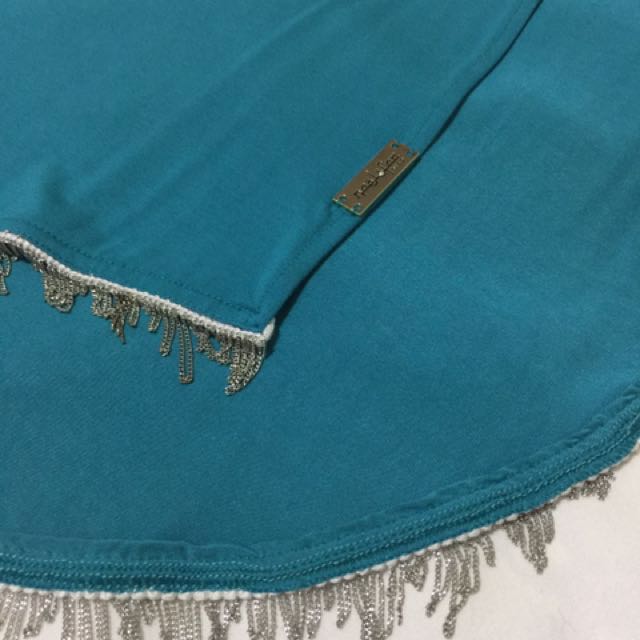 naelofar hijab online