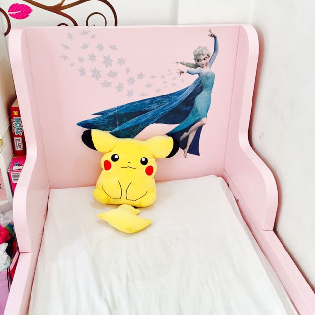 Child Extendable bed IKEA BUSUNGE, Babies & Kids, Baby Nursery & Kids