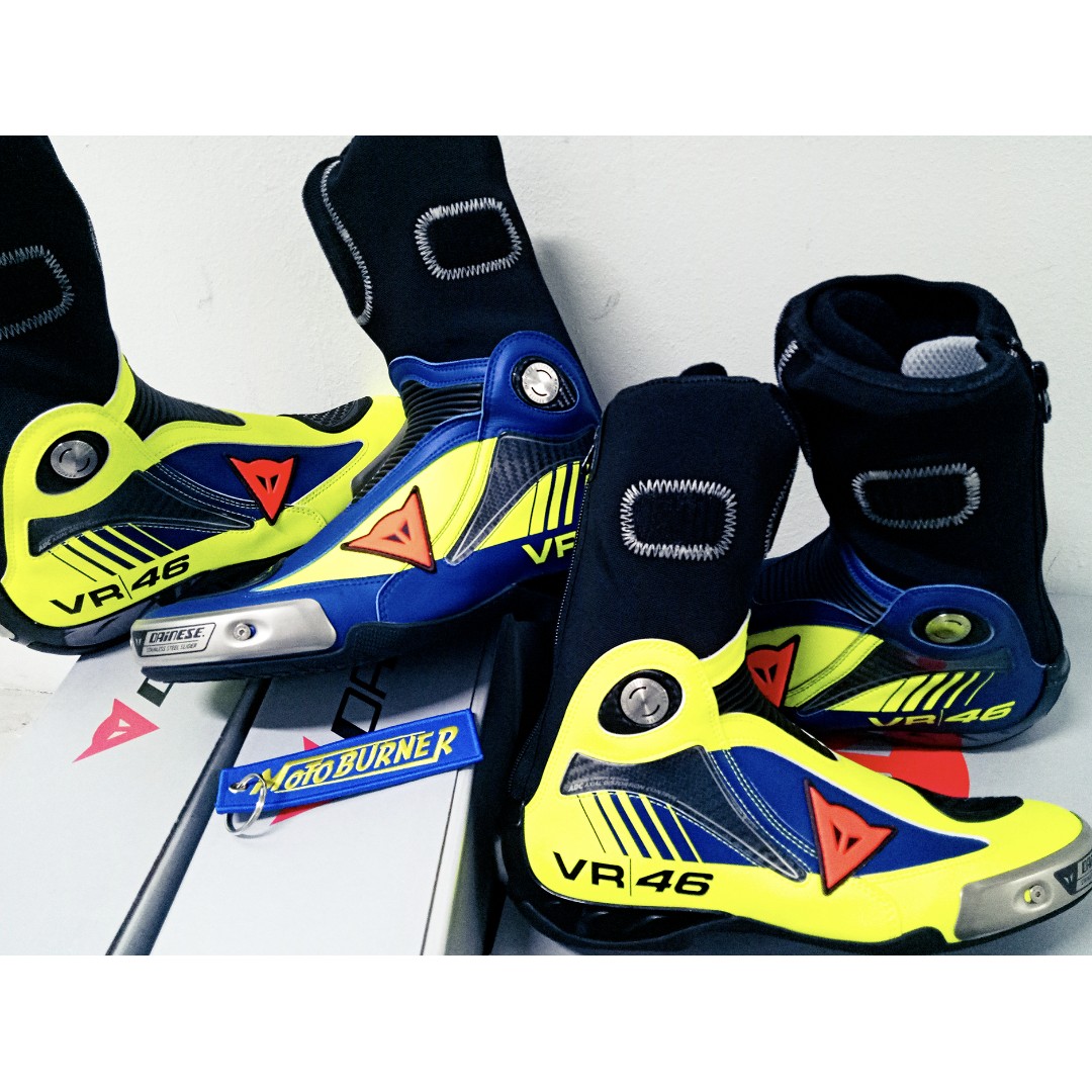 rossi dainese boots