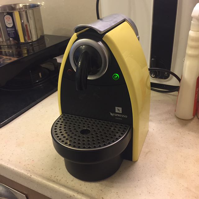 Nespresso 家庭電器, 廚房電器, 咖啡機及咖啡壺-
