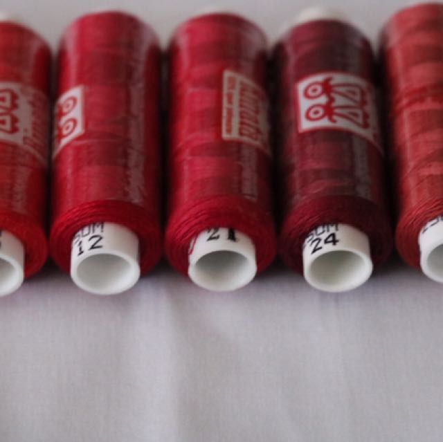 Polyester Sewing Thread (Category: Craft Supplies & Tools) located in Singapore. Submitted by lilmiz (Listing ID 101958954, Image 1). Description: .