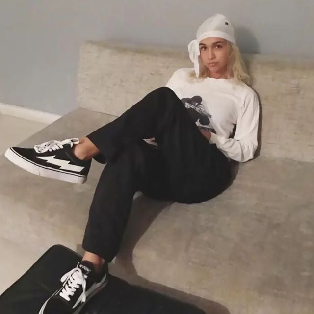 Connors revenge discount shoes