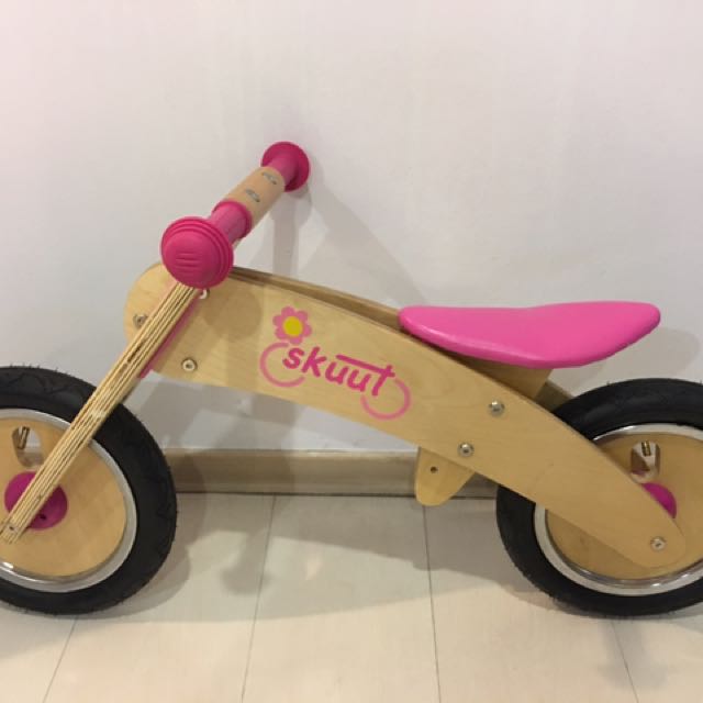 skuut balance bike