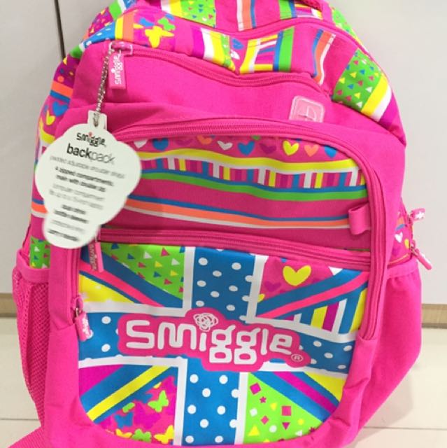 smiggle bag girl