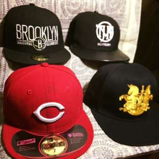 1.Brooklyn - 布魯克林 2.MJF Round Logo New Era - MJ Fresh New Era  限量聯名棒球帽 3.Cleveland lndians - 克里夫蘭印地安 4.MJ Fresh - 金馬旗幟（出售）