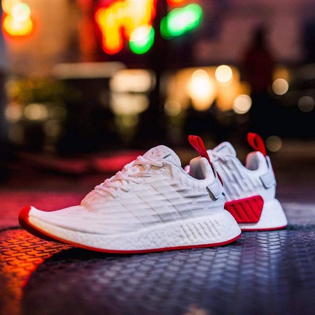 Nmd r2 primeknit white red hotsell