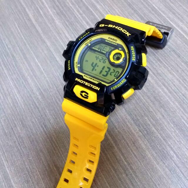 Casio g outlet shock crazy colors