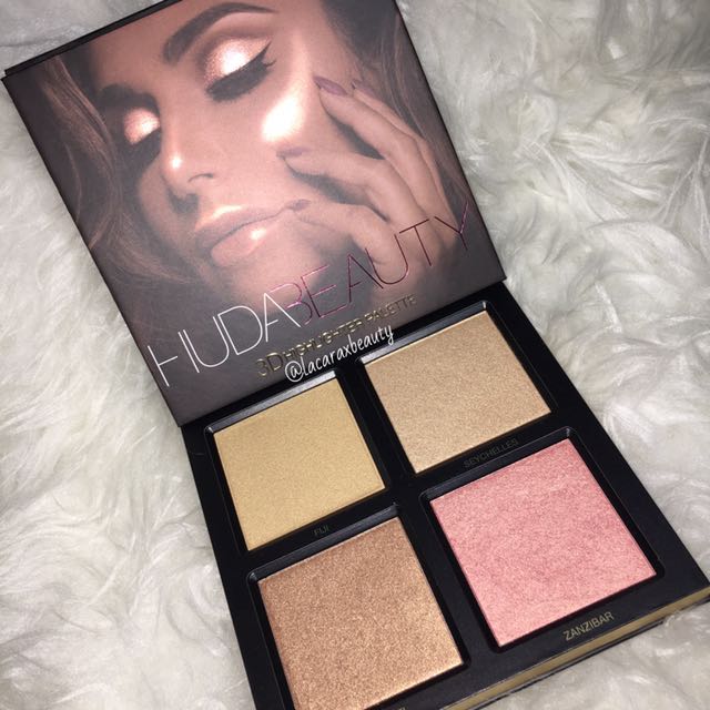 Huda Beauty 3d Highlighter Palette In Golden Sands Health Beauty Makeup On Carousell