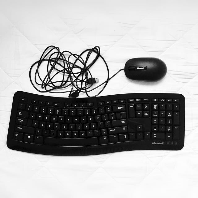 Microsoft Comfort Curve Keyboard and Mouse Set, Computers & Tech, Parts