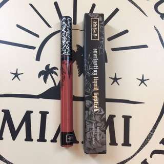 ✨正品現貨✨Kat Von D 超持久液態唇膏👄Lolita ll