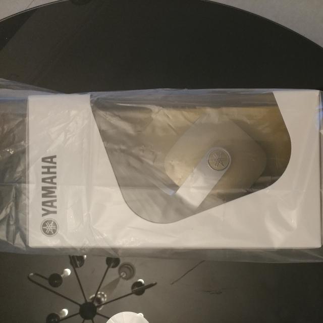Headphone （分類：樂器配件）位於 Hong Kong。 由 edmondjk 提交（商品編號 102410147，圖片 2）。簡介： 。
