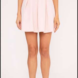 Skirt Size 8 Pretty Little Thing