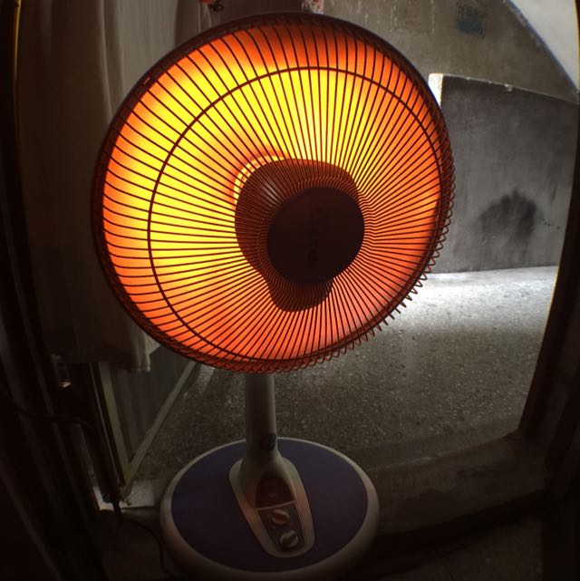Noya 紅外線鹵素燈電熱器電暖器電煖扇electric Heating 家電電器在旋轉拍賣 Noya 紅外線鹵素燈電熱器電暖器電煖扇electric Heating 家電電器在旋轉拍賣