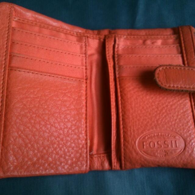 Beg duit best sale fossil