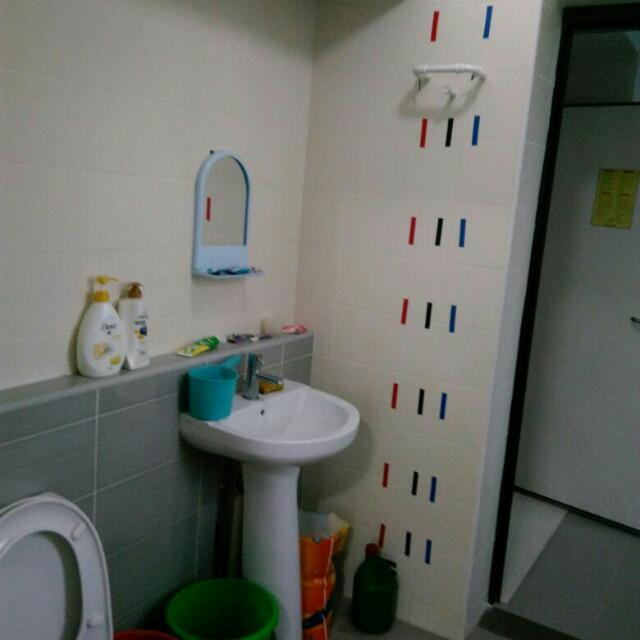 (Category: ) located in . Submitted by po696969 (Listing ID 102522516, Image 1). Description: .