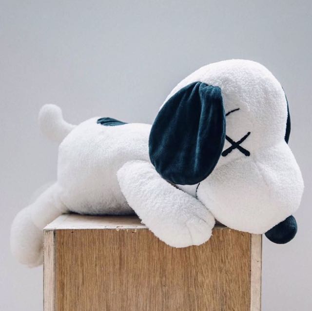 kaws x snoopy doll