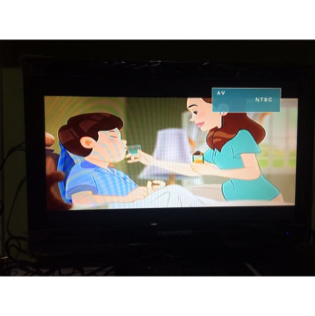 Pensonic TV Flatscreen (Category: TV) located in Manila. Submitted by artsygunda (Listing ID 102601834, Image 2). Description: Used for quite some time Good as new Still with plastic No issues.