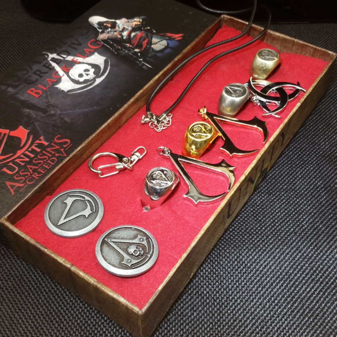 Assassin's creed 3 necklace sale